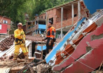 Barra do Sahy Foto: (Rovena Rosa)