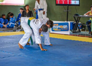Campeonato de Jiu Jitsu na Escola de Tempo Integral Luiz Gonzaga, em Palmas - Foto: (Divulgação)